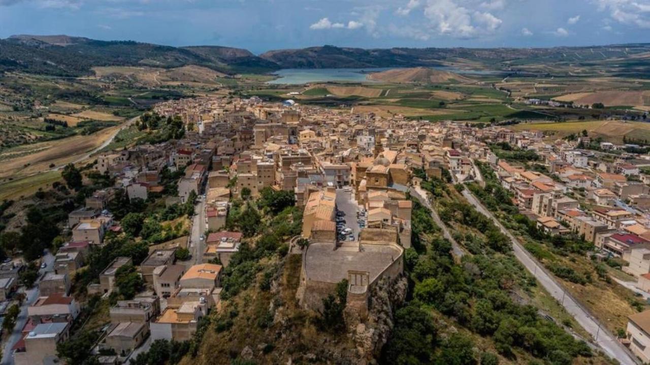 Vista Baglio Grande Apartamento Sambuca di Sicilia Exterior foto