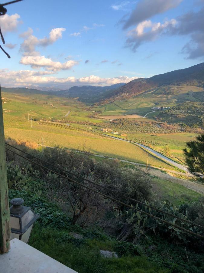Vista Baglio Grande Apartamento Sambuca di Sicilia Exterior foto